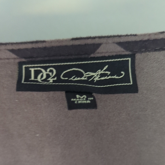 DC Geometric Pattern Fringe Cardigan - Picture 2 of 5